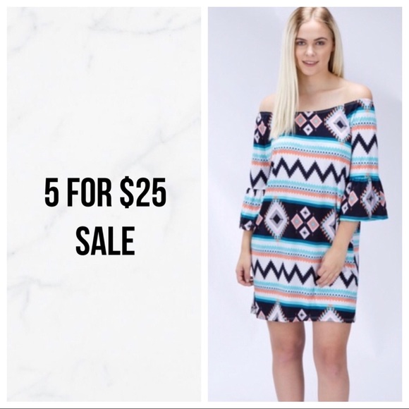 Dresses & Skirts - 🔴1 MEDIUM LEFT🔴 Off Shoulder Tribal Print Dress
